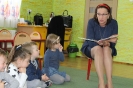 Czytanie bajki przez Panią Wójt w ramach akcji Cała Polska Czyta Dzieciom